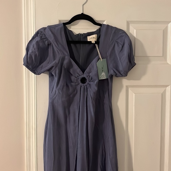 VICI Collection Samantha Puff Sleeve Midi Dress French Blue NWT - Picture 4 of 6